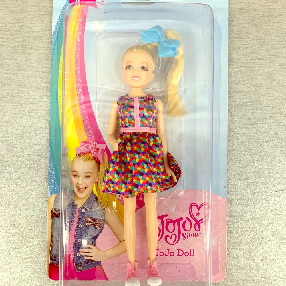 JoJo Siwa doll